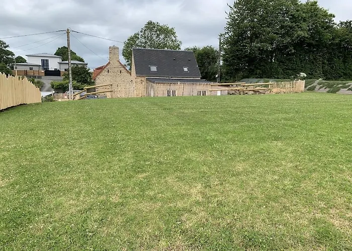 Charmante Maison De Campagne En Pierres Et Bois