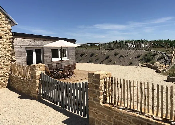 Charmante Maison De Campagne En Pierres Et Bois