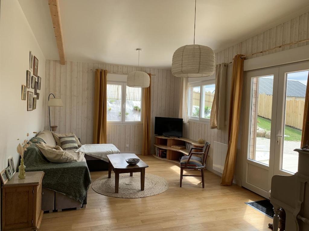 Holiday home Charmante En Pierres Et Bois