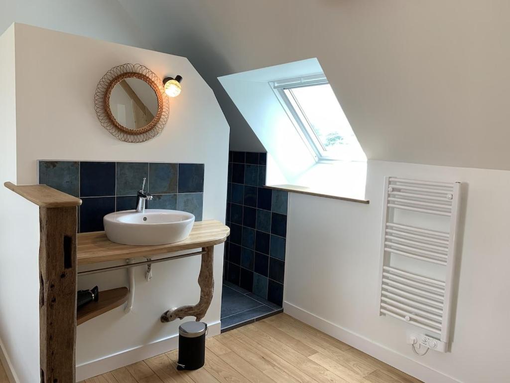 Charmante En Pierres Et Bois Holiday home Sartilly-Baie-Bocage